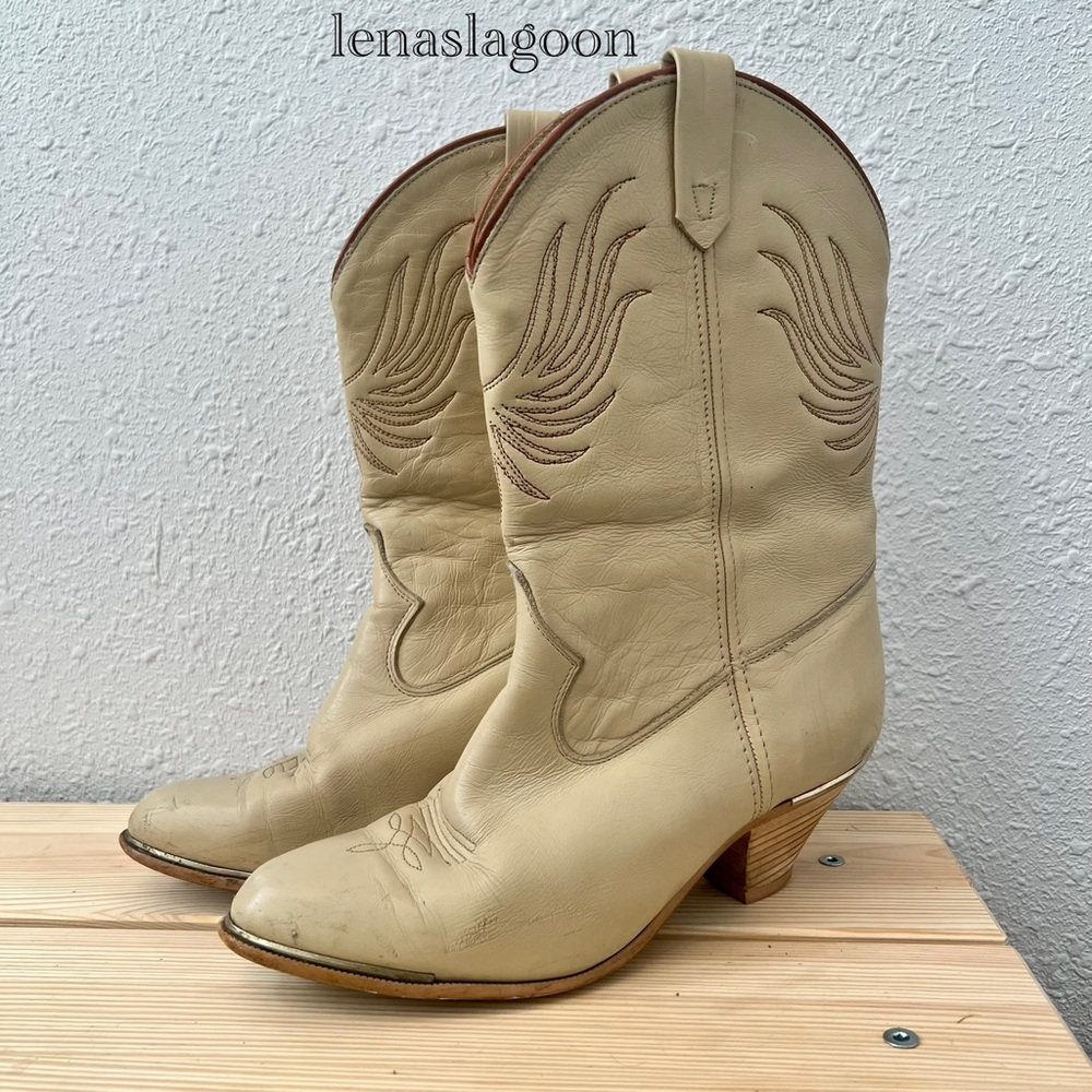 Acme Cowgirl Boots